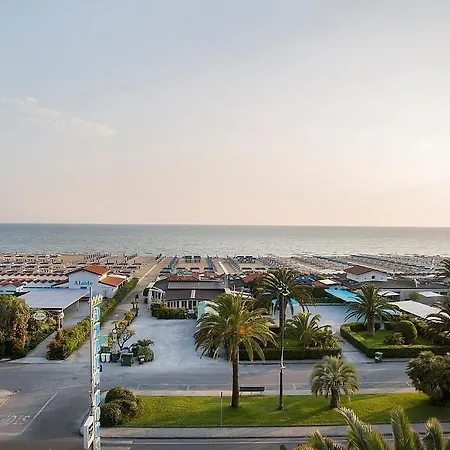 Apartment Aquamarine Paradise Cinquale